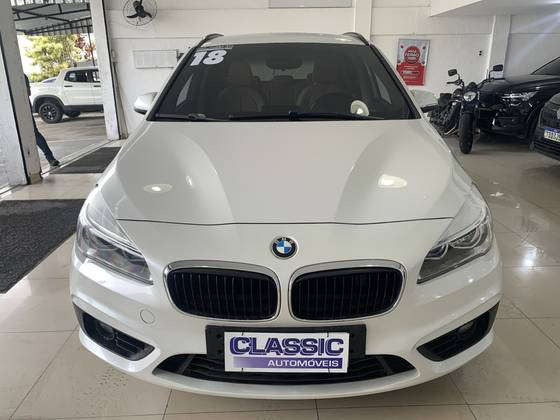 BMW 220i 2.0 CAT GP 16V TURBO ACTIVEFLEX 4P AUTOMÁTICO BMW 220i 2.0 CAT GP 16V TURBO ACTIVEFLEX 4P AUTOMÁTICO
